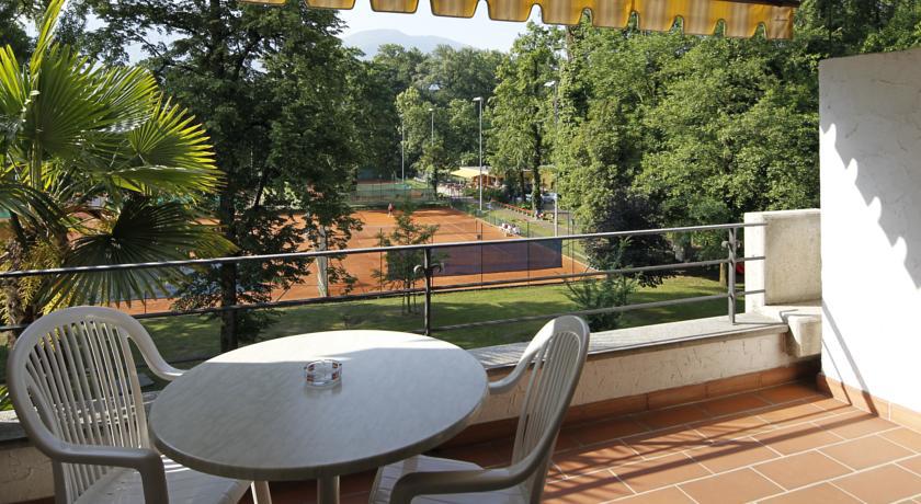Aparthotel Al Lago Locarno Habitación foto